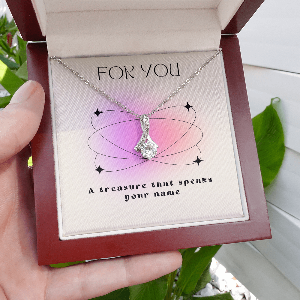 Alluring Beauty Necklace