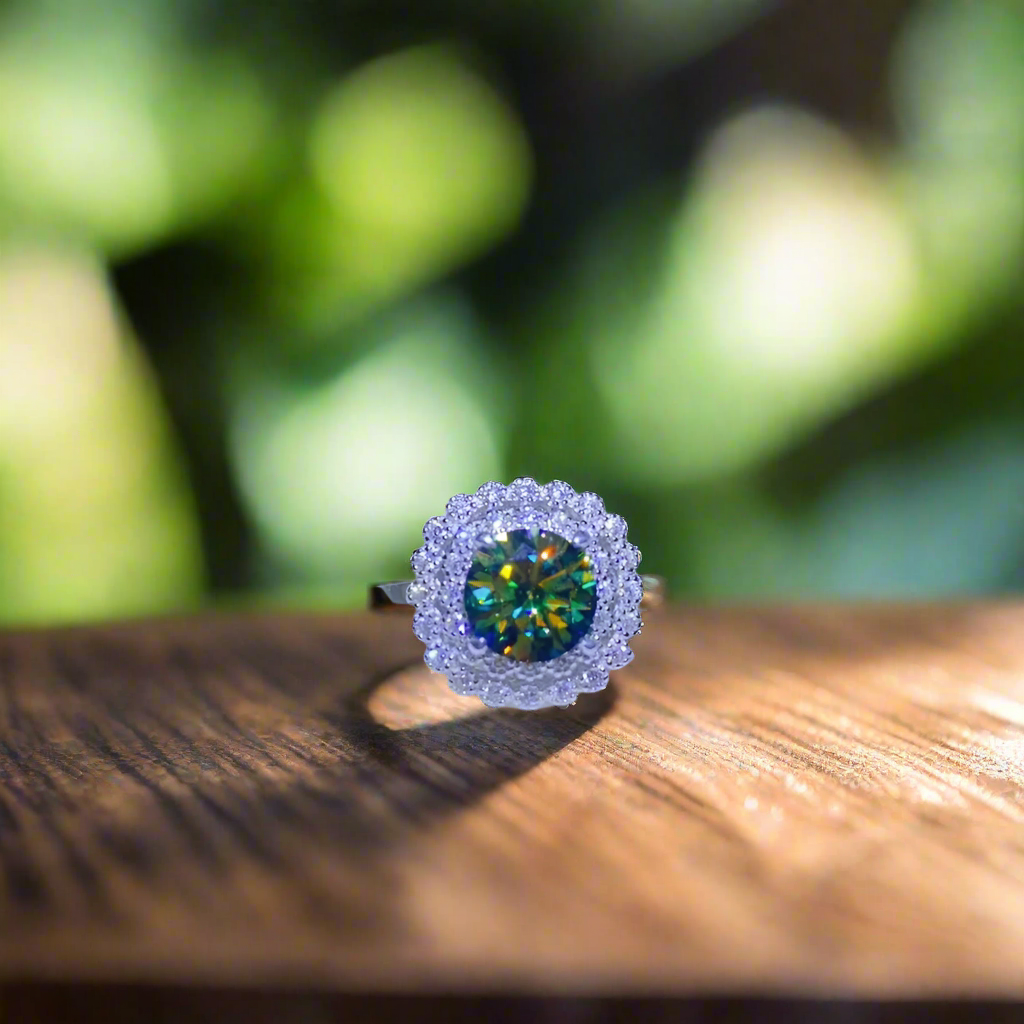 Lustre Royale™ – 2-Carat Moissanite Silver Ring