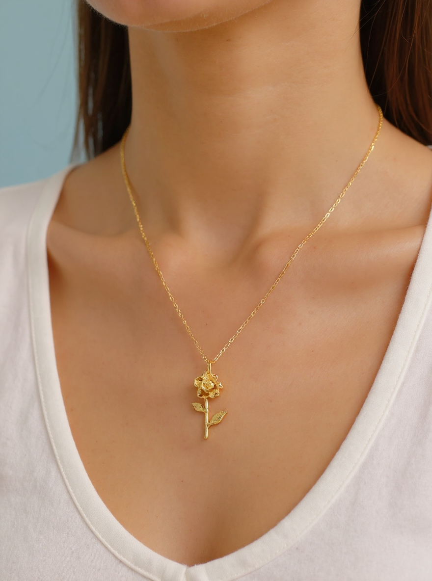 Alloy Rose Pendant Necklace